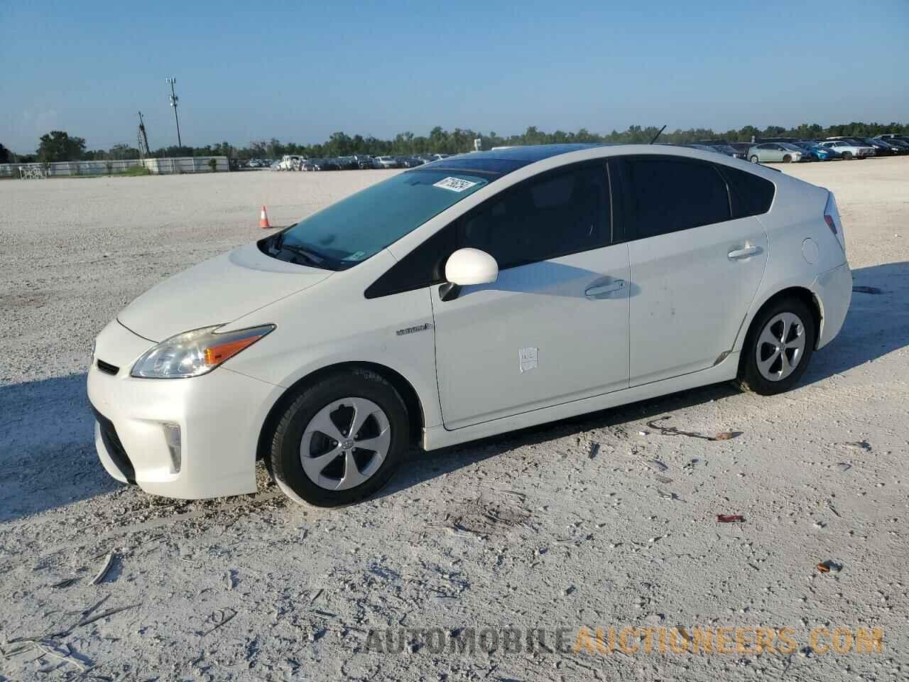 JTDKN3DUXF0454905 TOYOTA PRIUS 2015