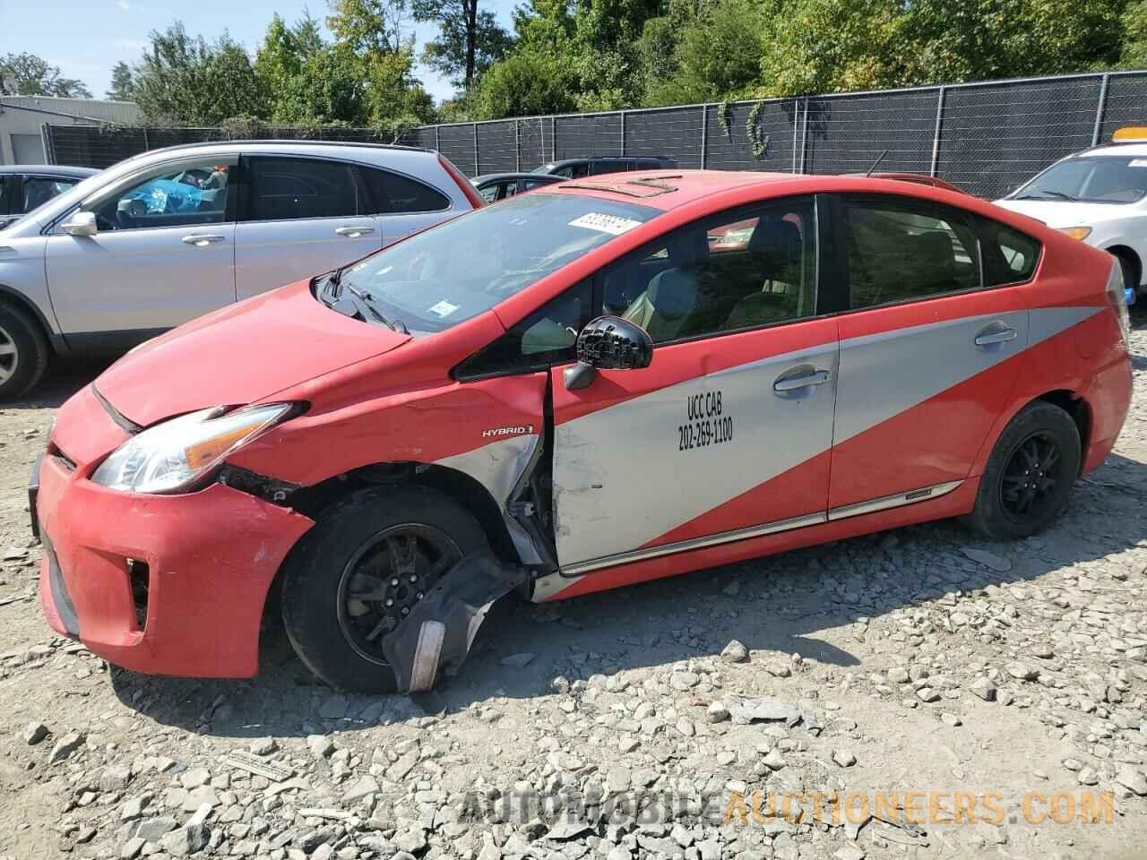 JTDKN3DUXF0455469 TOYOTA PRIUS 2015