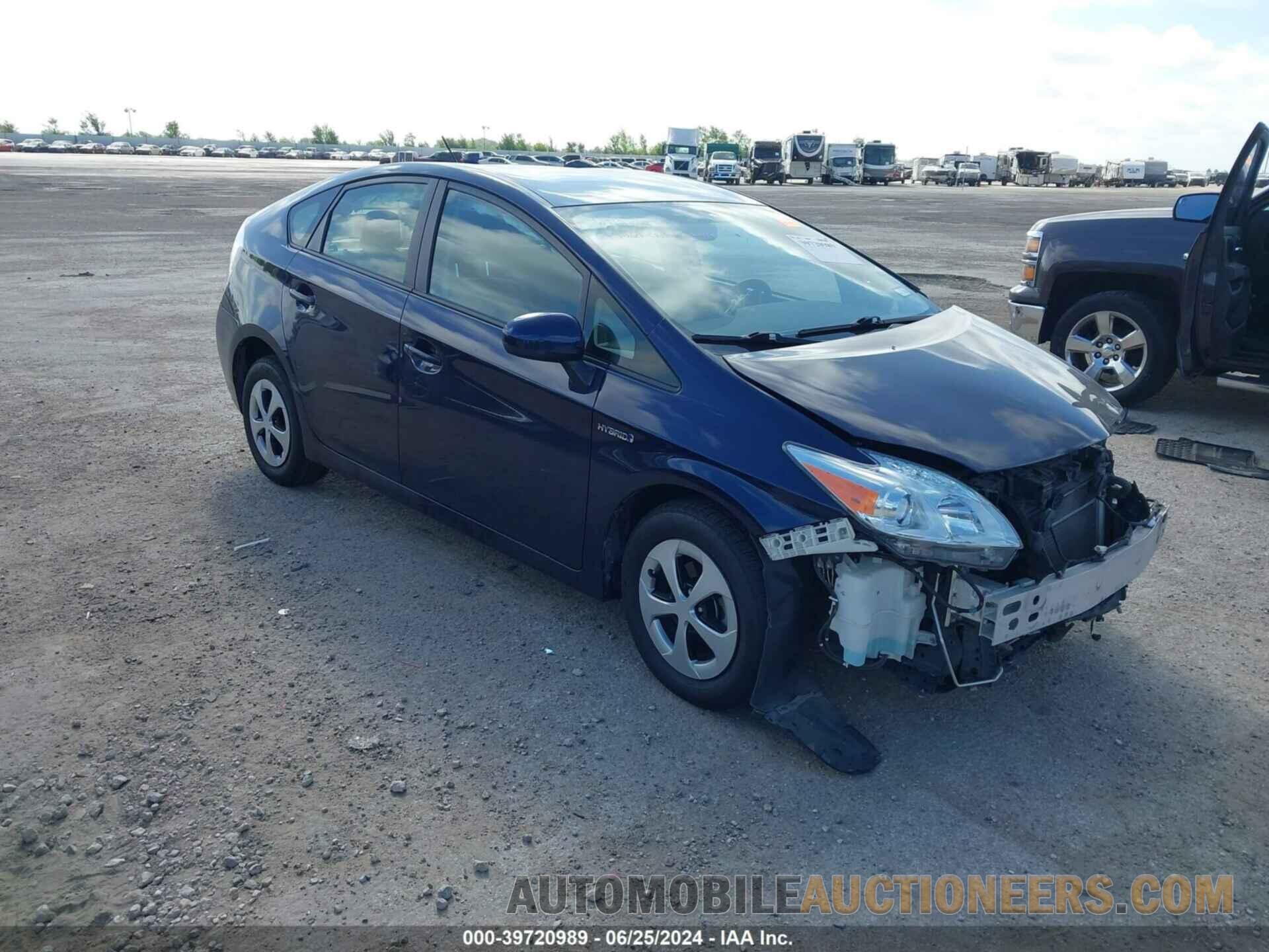 JTDKN3DUXF0472482 TOYOTA PRIUS 2015