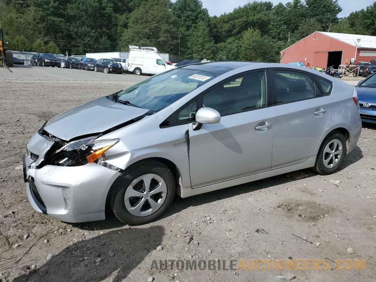 JTDKN3DUXF1870821 TOYOTA PRIUS 2015