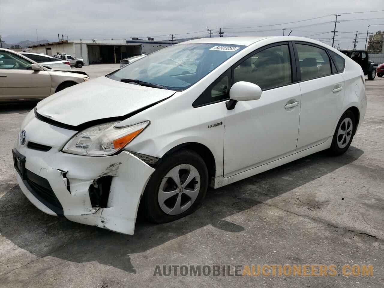 JTDKN3DUXF1881446 TOYOTA PRIUS 2015