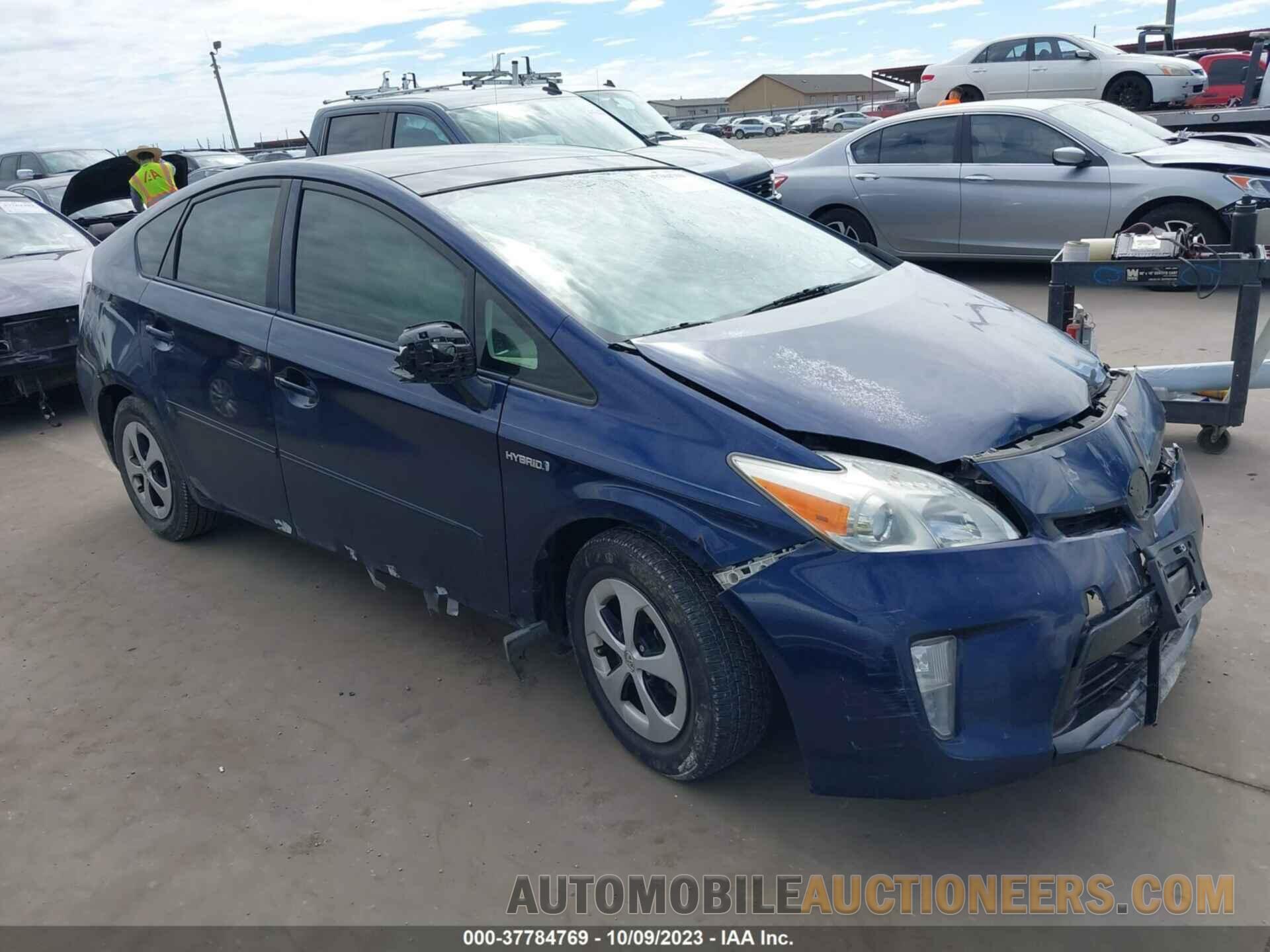 JTDKN3DUXF1908080 TOYOTA PRIUS 2015