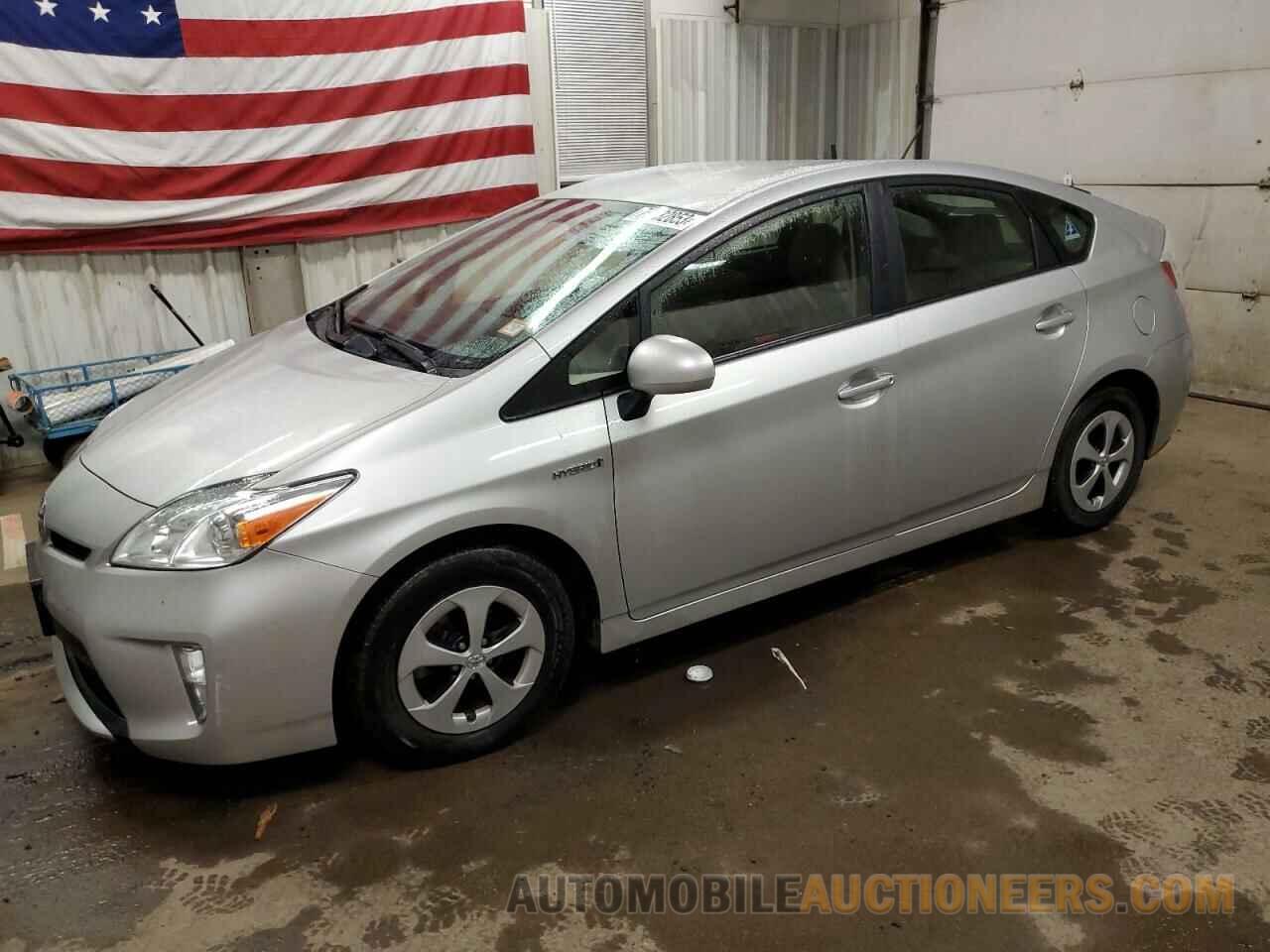 JTDKN3DUXF1910296 TOYOTA PRIUS 2015