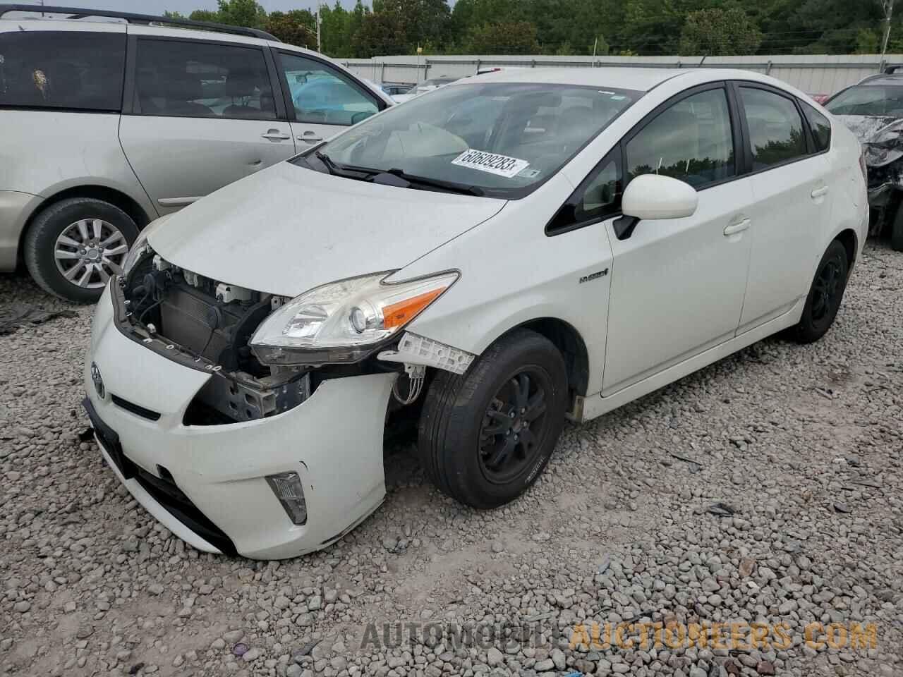 JTDKN3DUXF1919757 TOYOTA PRIUS 2015