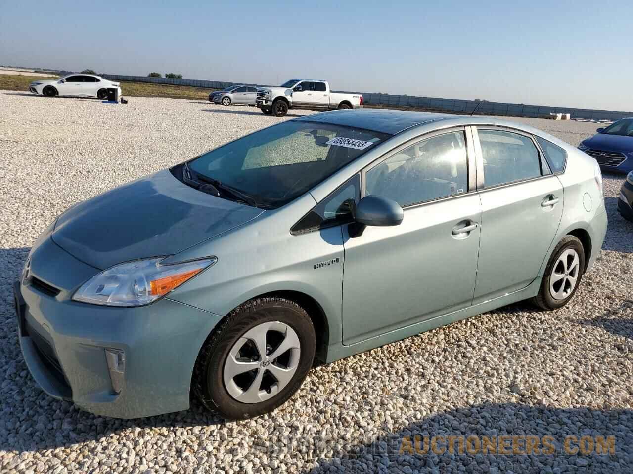 JTDKN3DUXF1983829 TOYOTA PRIUS 2015