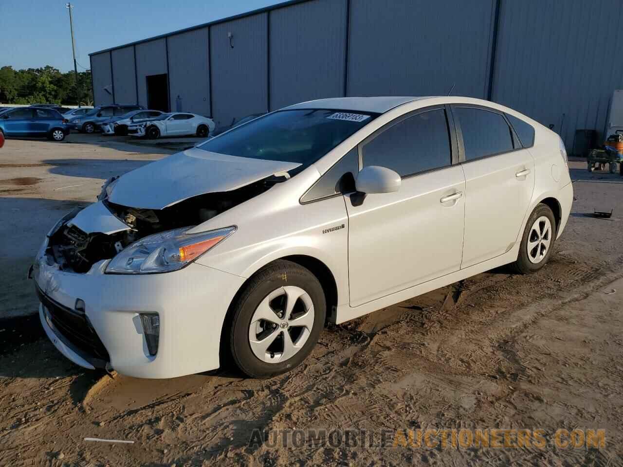 JTDKN3DUXF1987279 TOYOTA PRIUS 2015