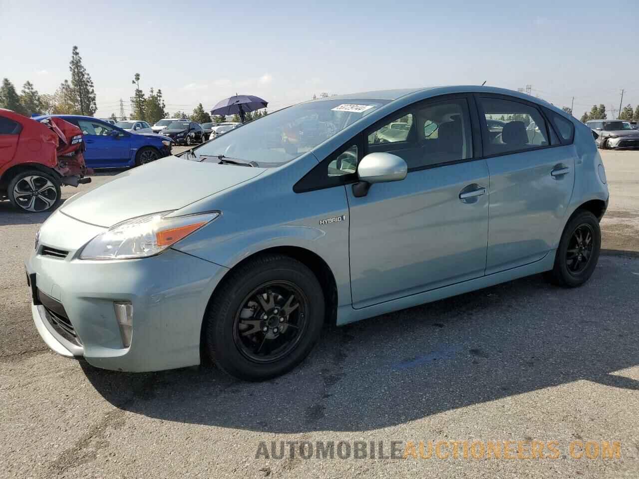 JTDKN3DUXF2002974 TOYOTA PRIUS 2015