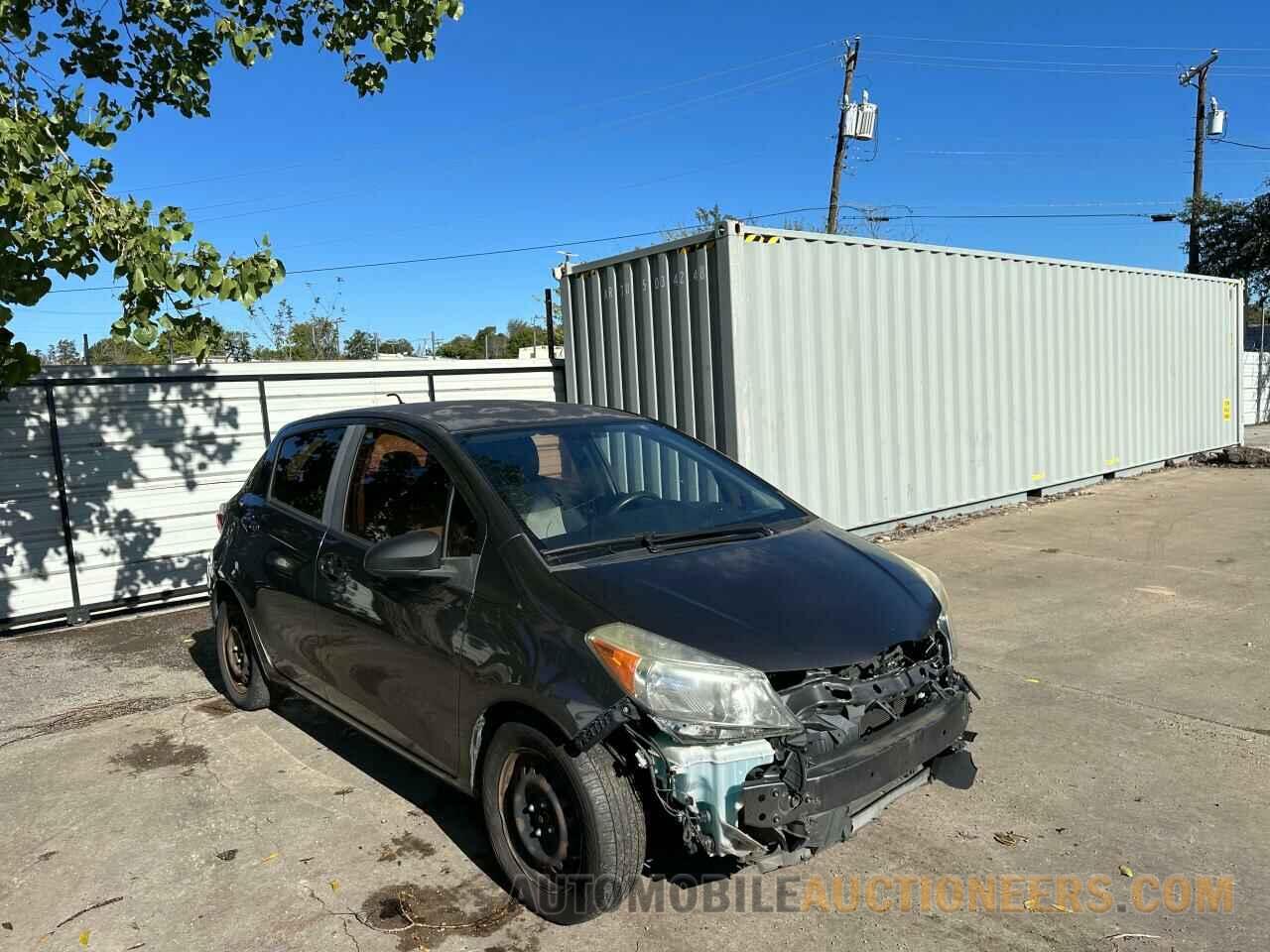 JTDKTUD35CD535365 TOYOTA YARIS 2012