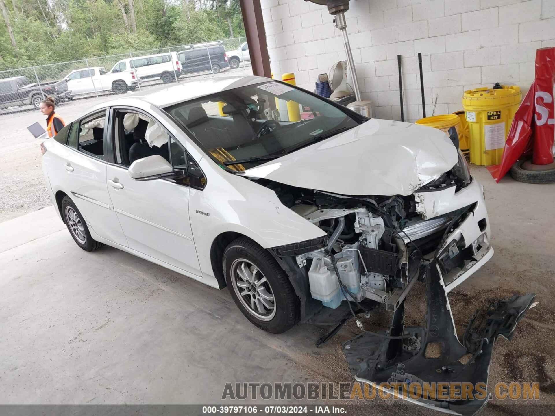 JTDL9RFU2K3004490 TOYOTA PRIUS 2019