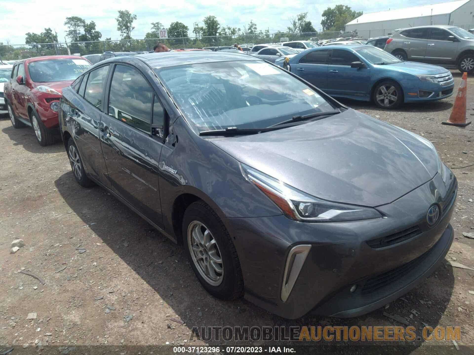 JTDL9RFU3K3004076 TOYOTA PRIUS 2019