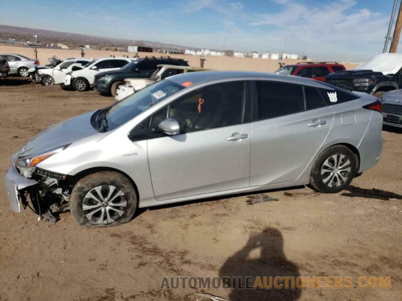 JTDL9RFU3K3011139 TOYOTA PRIUS 2019