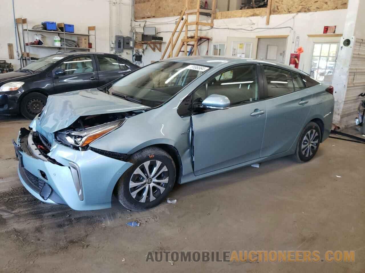 JTDL9RFU6K3004640 TOYOTA PRIUS 2019