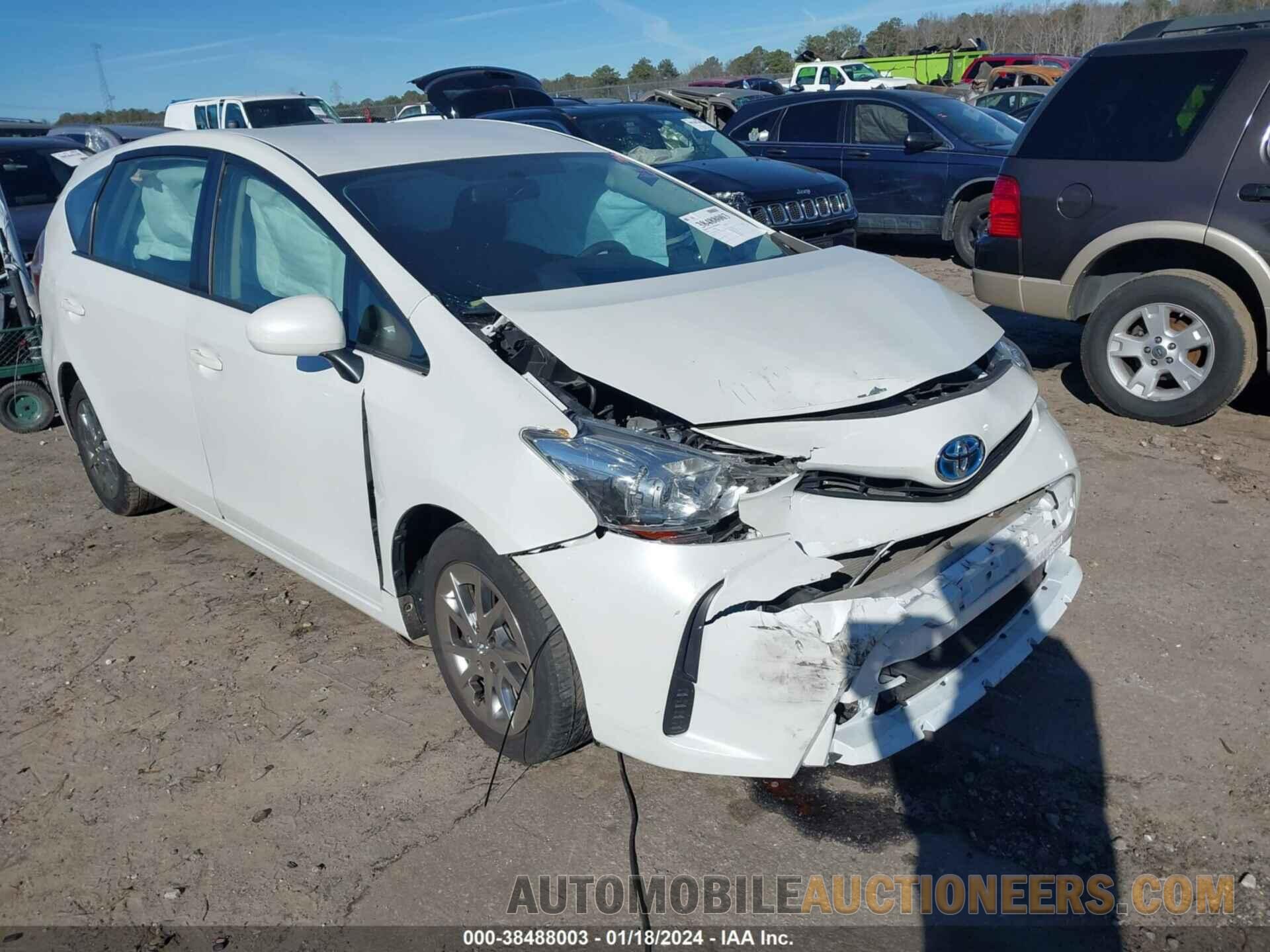 JTDZN3EU0FJ031869 TOYOTA PRIUS V 2015