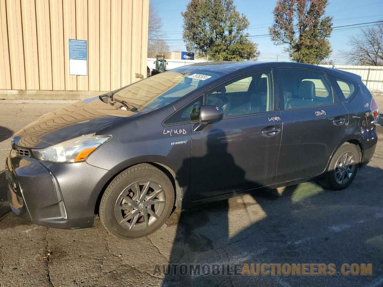 JTDZN3EU0FJ032410 TOYOTA PRIUS 2015