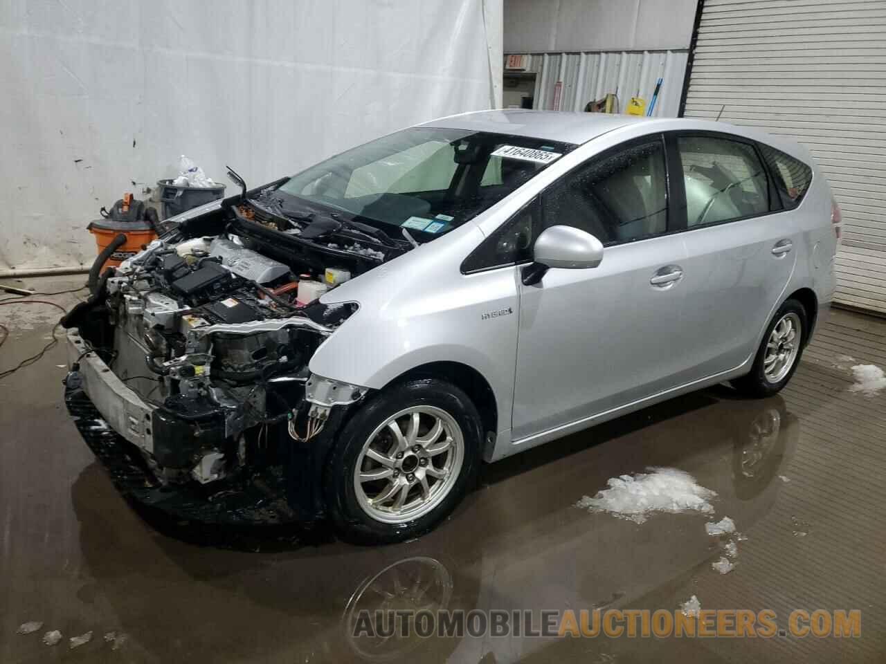 JTDZN3EU2FJ017150 TOYOTA PRIUS 2015