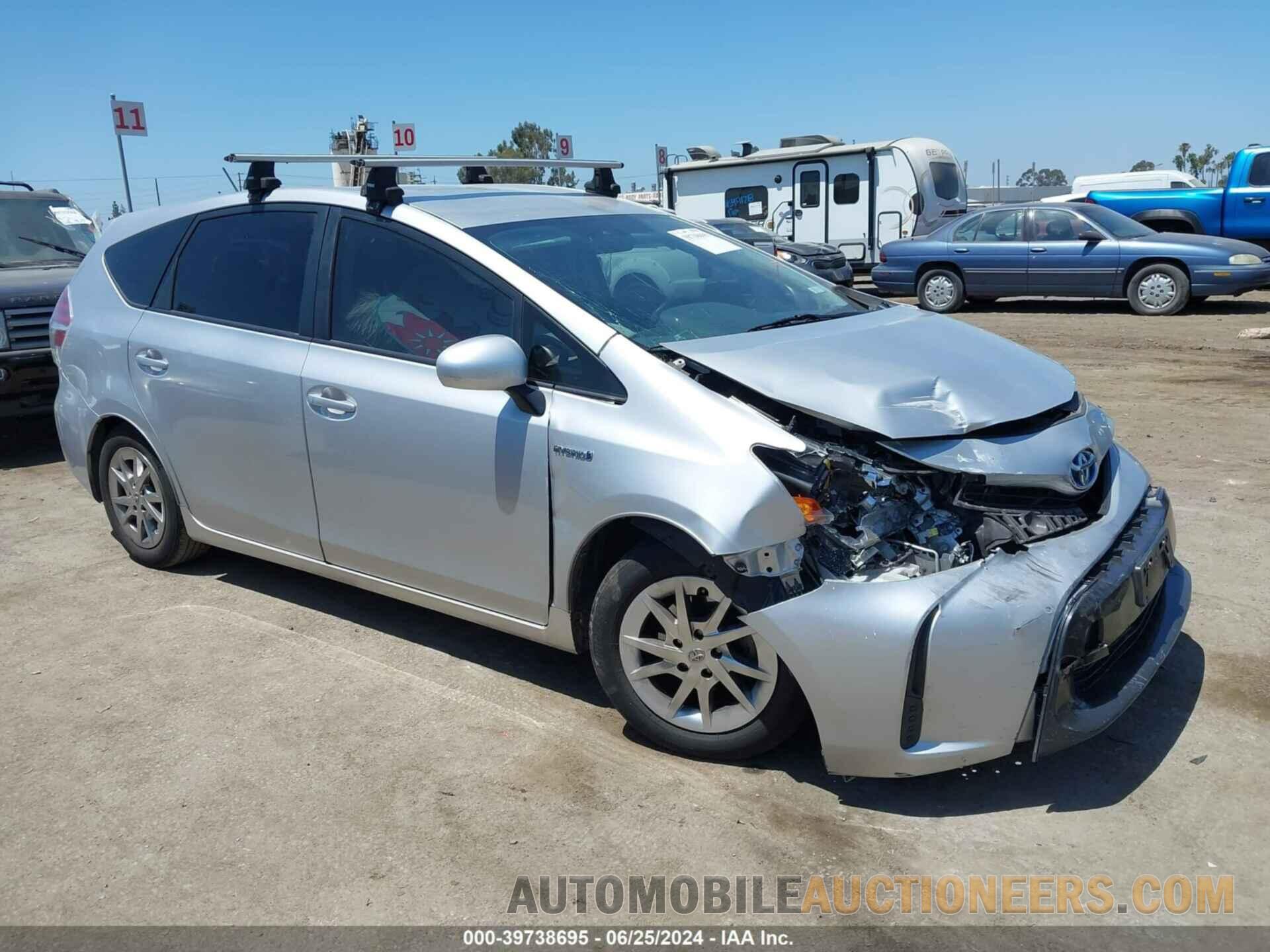 JTDZN3EU2FJ022914 TOYOTA PRIUS V 2015