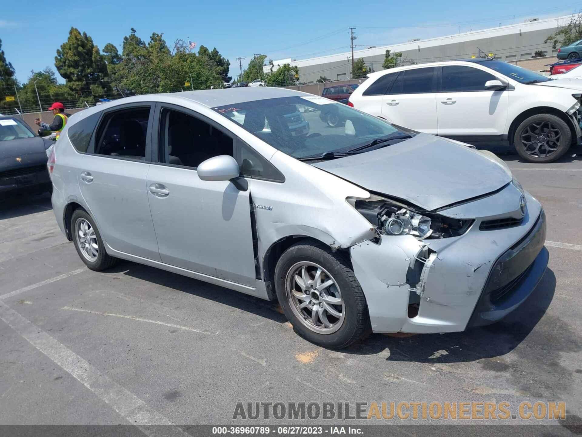 JTDZN3EU2FJ033090 TOYOTA PRIUS V 2015