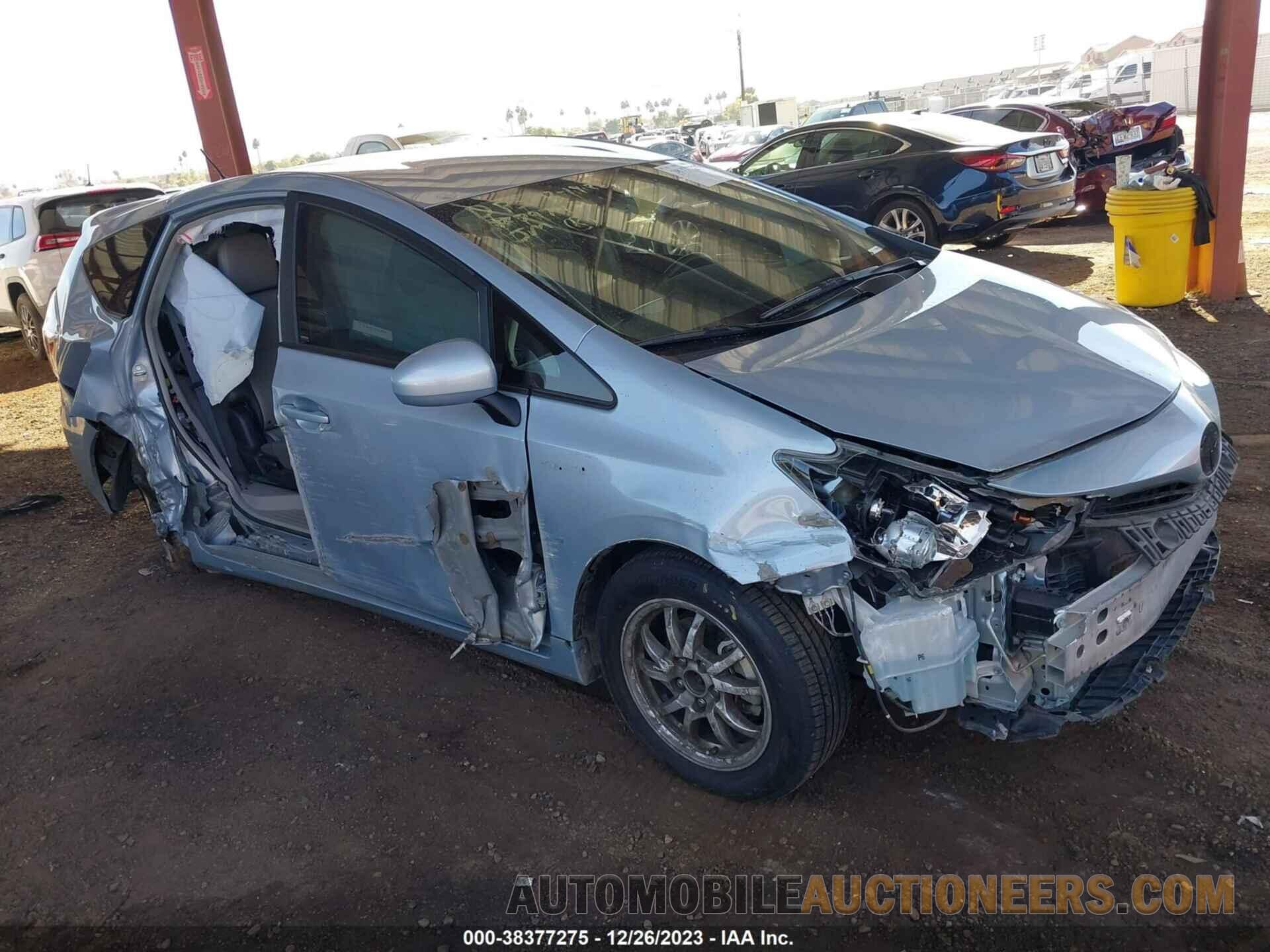 JTDZN3EU2FJ033705 TOYOTA PRIUS V 2015