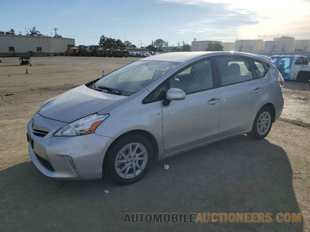 JTDZN3EU3D3231064 TOYOTA PRIUS 2013