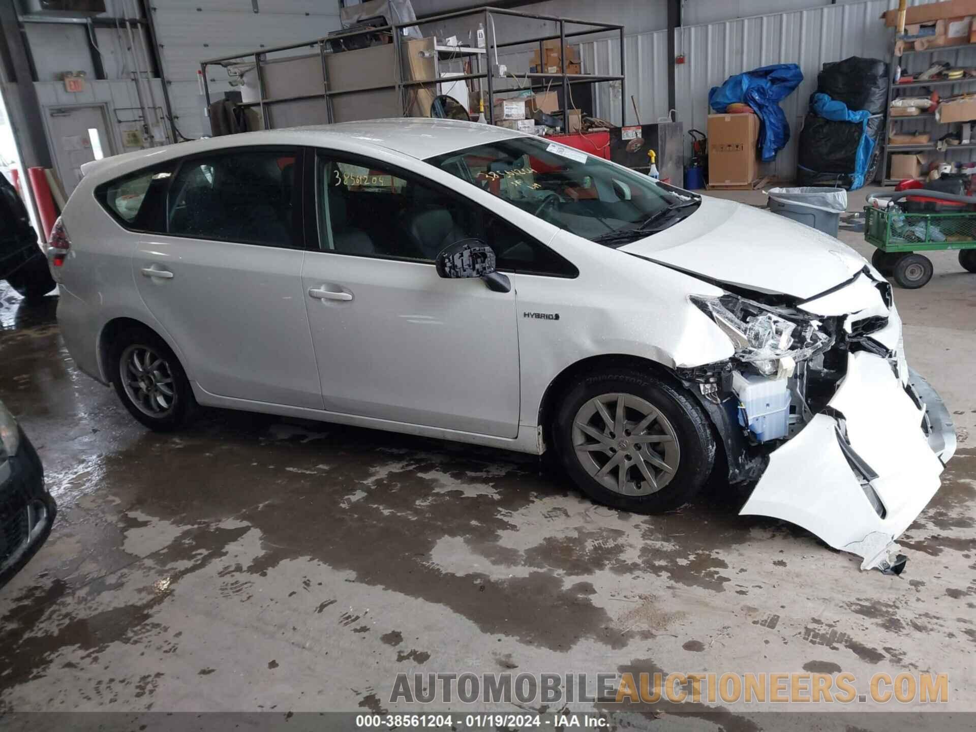 JTDZN3EU3HJ059426 TOYOTA PRIUS V 2017