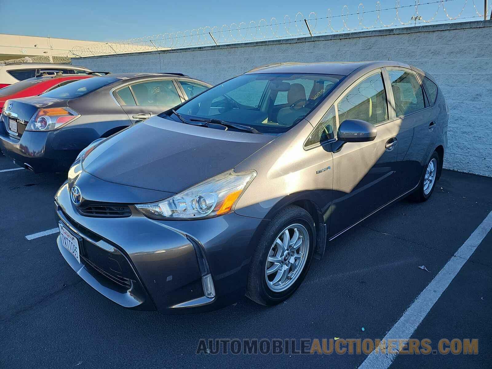 JTDZN3EU4HJ058902 Toyota Prius v 2017