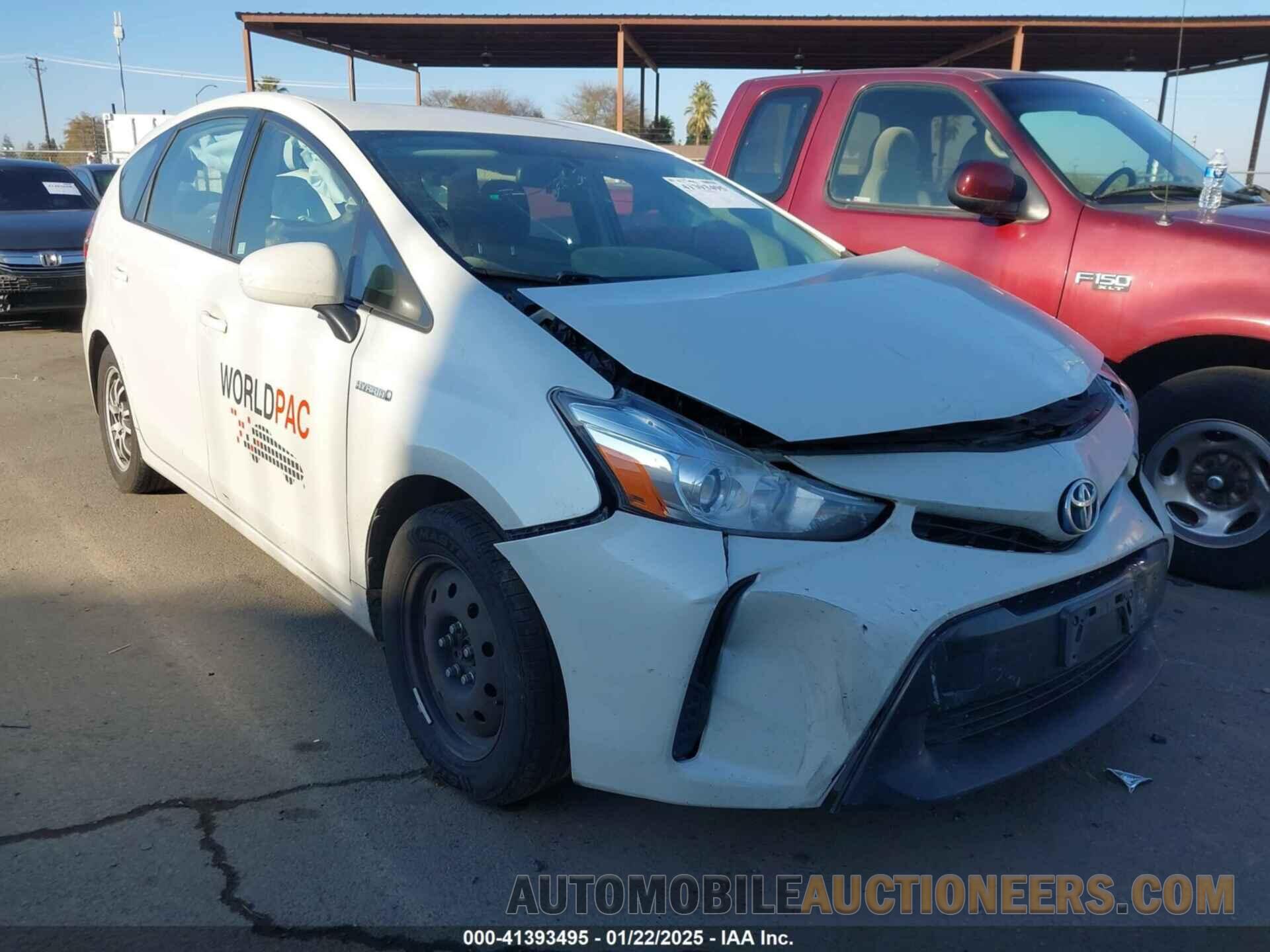 JTDZN3EU4HJ067583 TOYOTA PRIUS V 2017