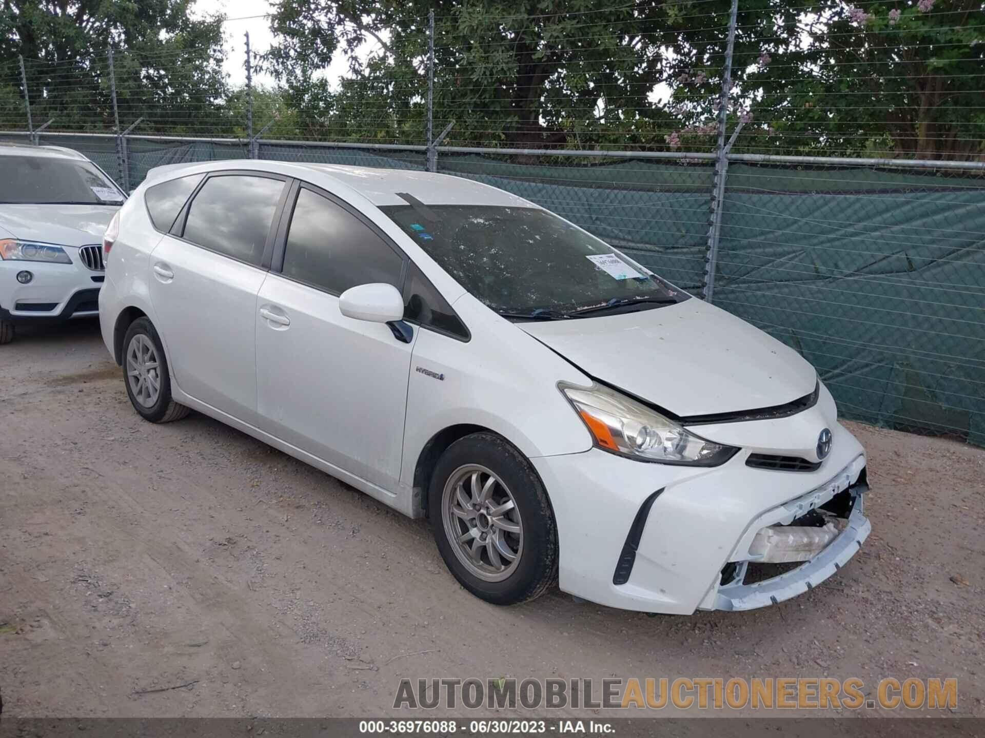 JTDZN3EU5FJ018079 TOYOTA PRIUS V 2015