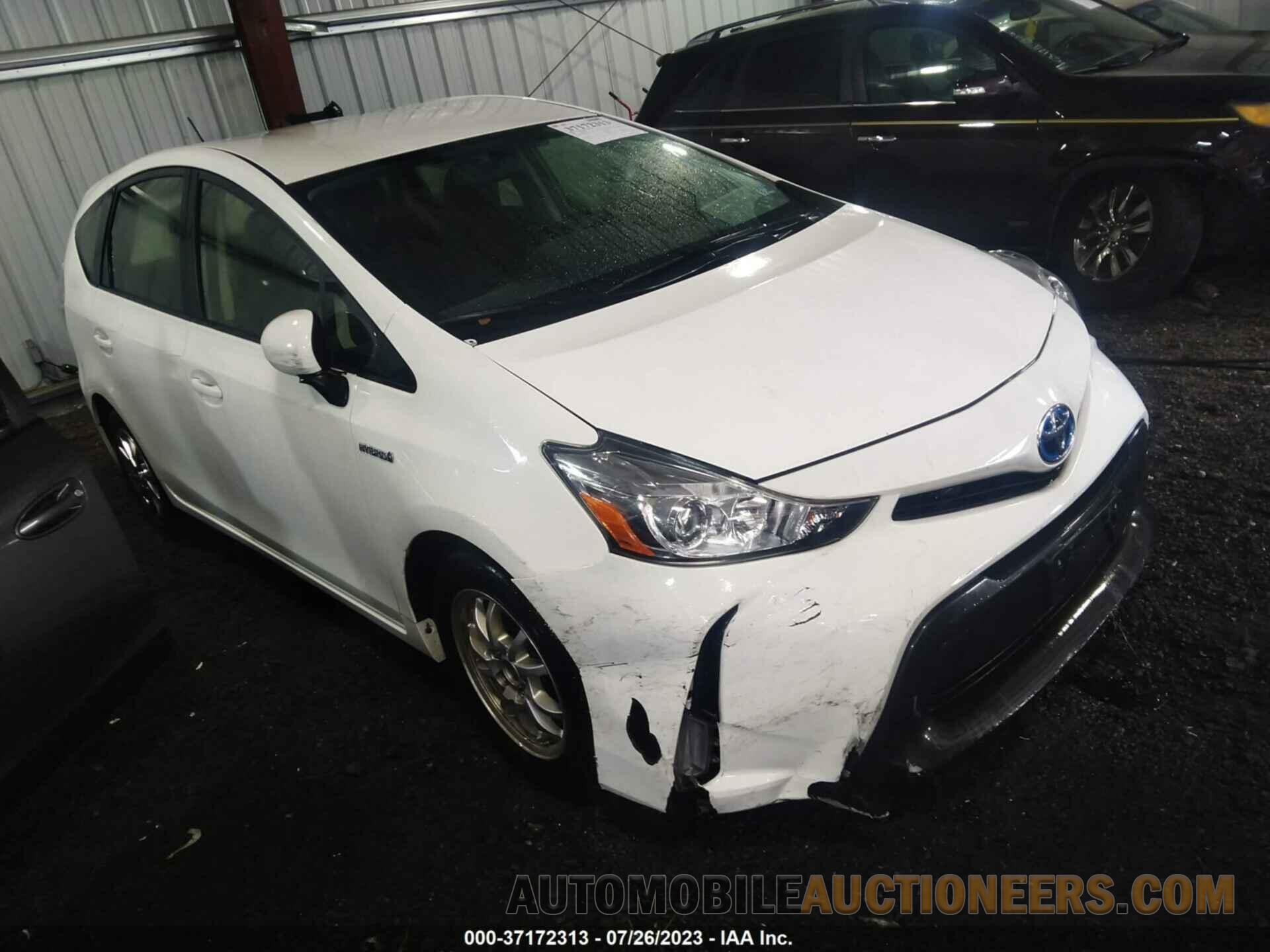 JTDZN3EU5FJ030023 TOYOTA PRIUS V 2015