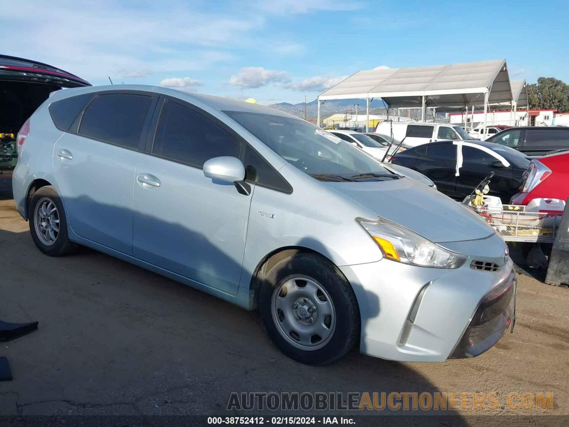 JTDZN3EU6FJ023470 TOYOTA PRIUS V 2015