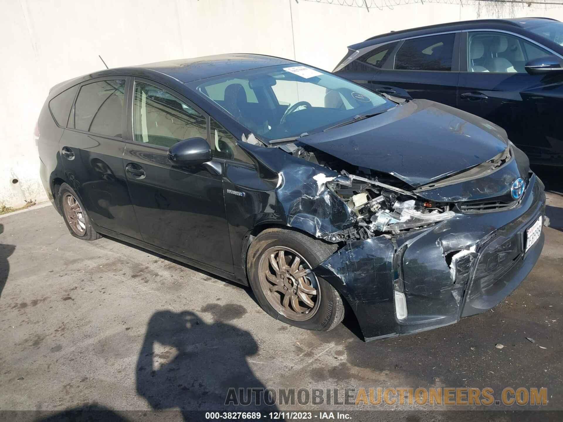 JTDZN3EU6HJ056696 TOYOTA PRIUS V 2017