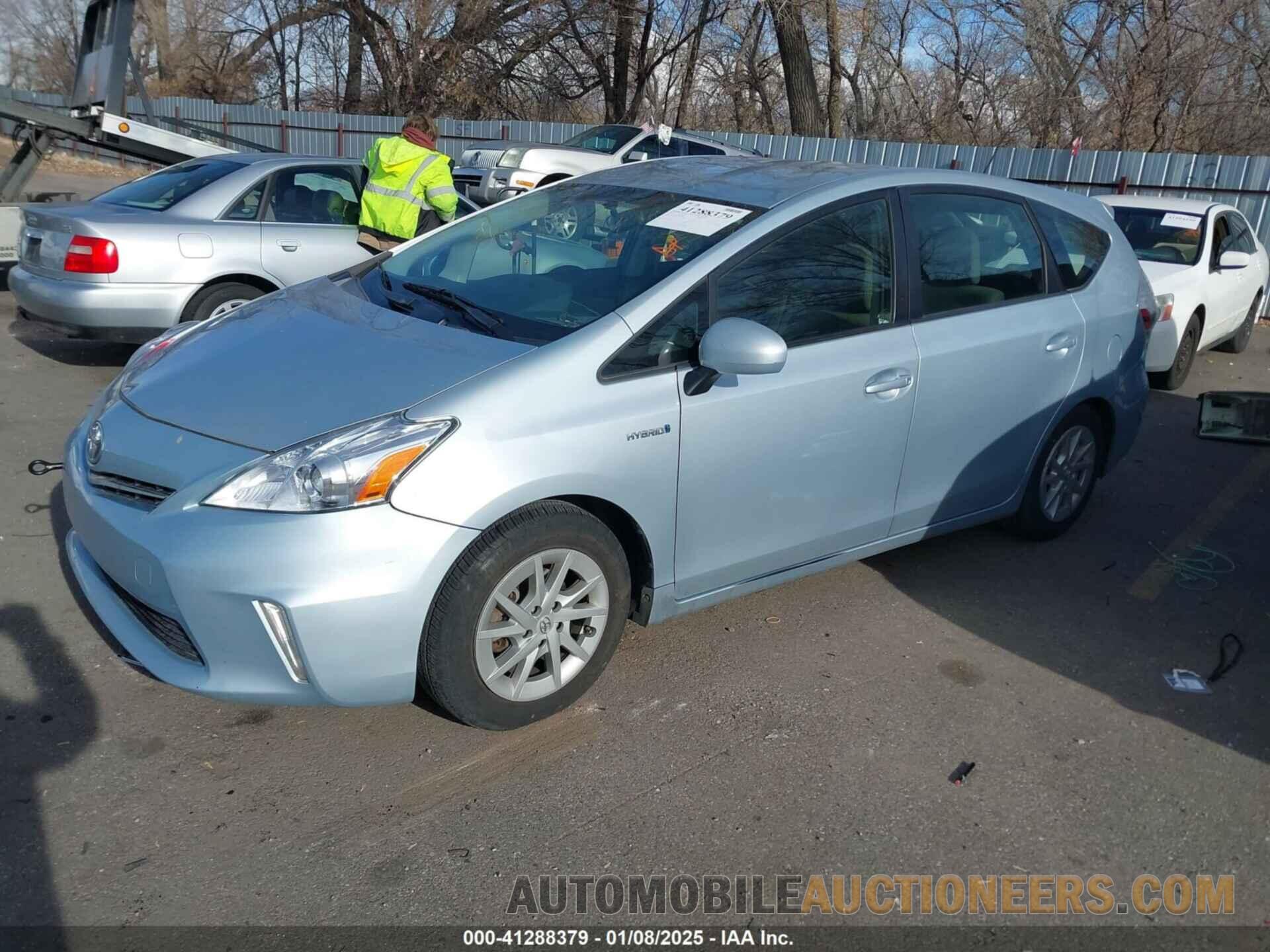 JTDZN3EU7D3246554 TOYOTA PRIUS V 2013