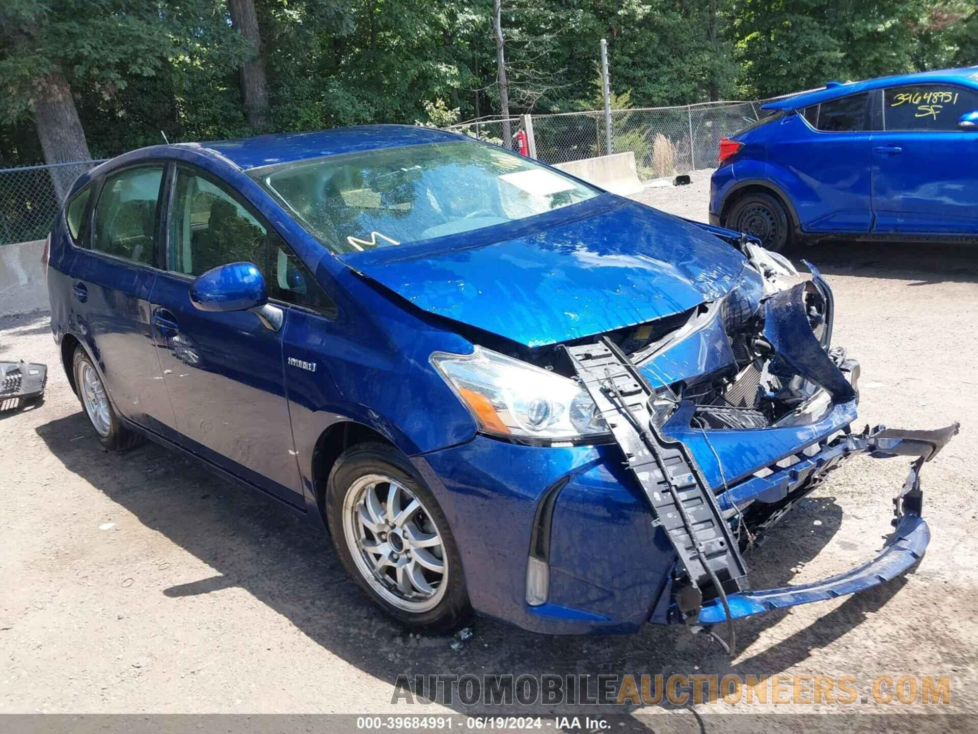 JTDZN3EU7FJ026586 TOYOTA PRIUS V 2015