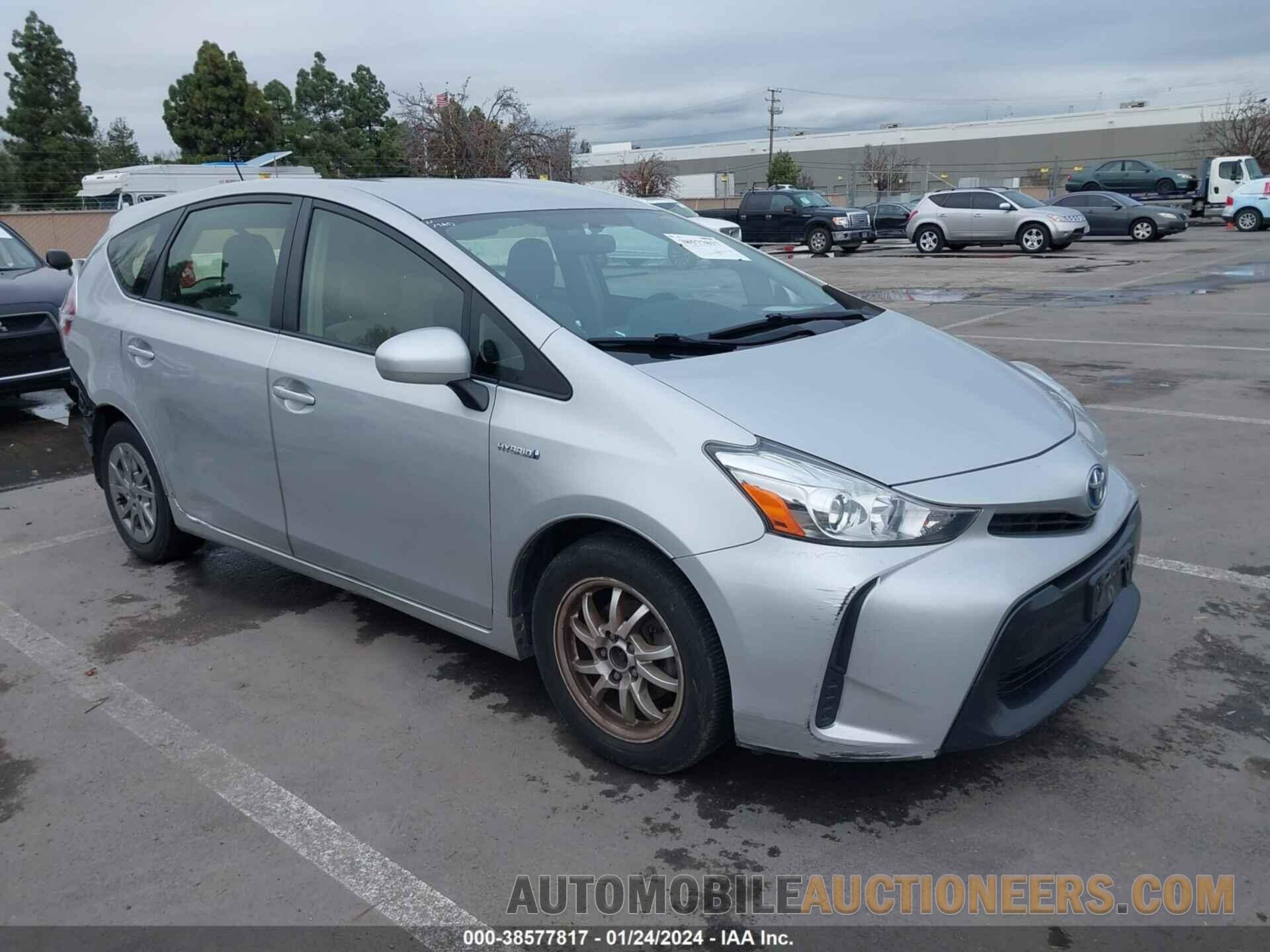 JTDZN3EU7FJ039371 TOYOTA PRIUS V 2015