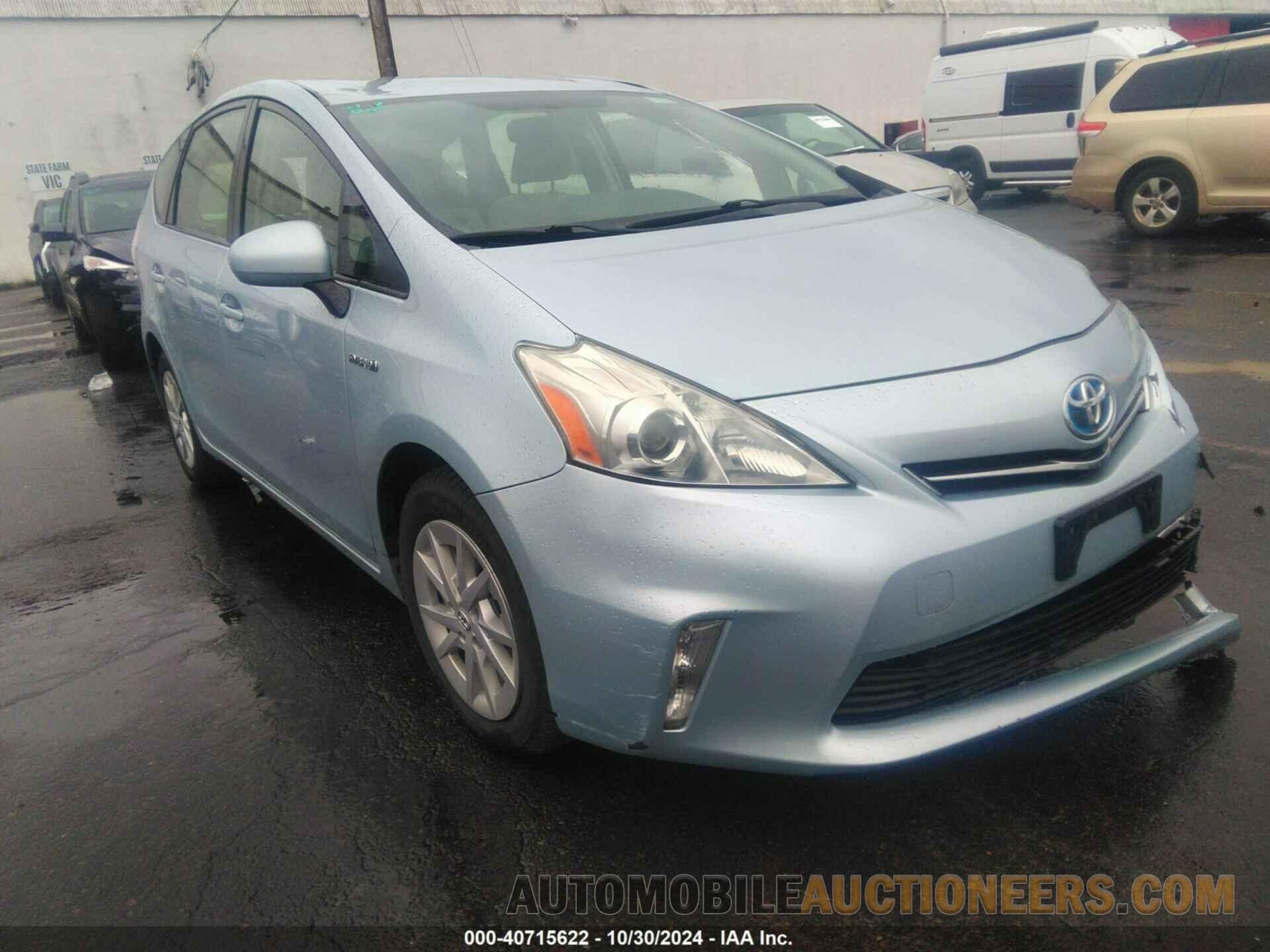 JTDZN3EU8C3018996 TOYOTA PRIUS V 2012