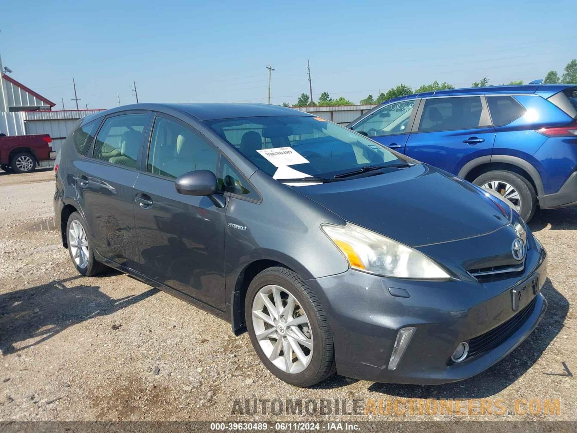 JTDZN3EU8D3212042 TOYOTA PRIUS V 2013