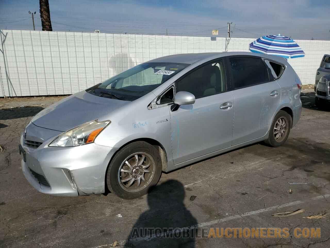 JTDZN3EU8E3359902 TOYOTA PRIUS 2014