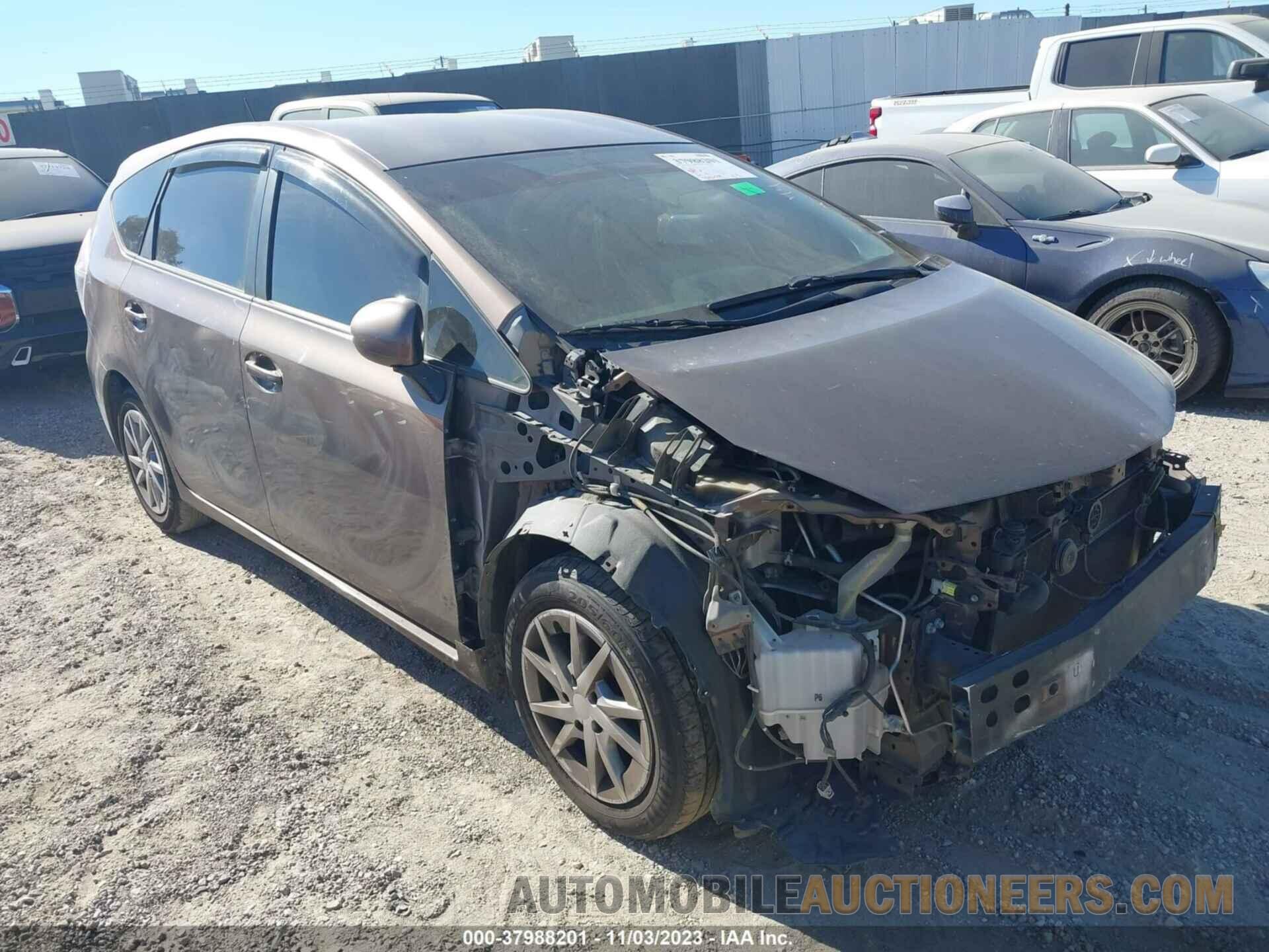 JTDZN3EU8FJ019033 TOYOTA PRIUS V 2015