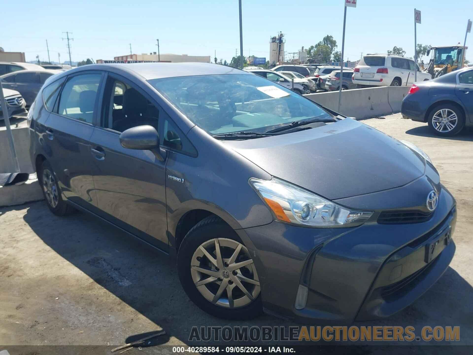 JTDZN3EU8FJ025334 TOYOTA PRIUS V 2015