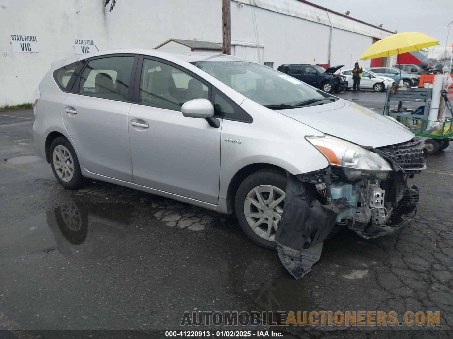 JTDZN3EU9D3267082 TOYOTA PRIUS V 2013