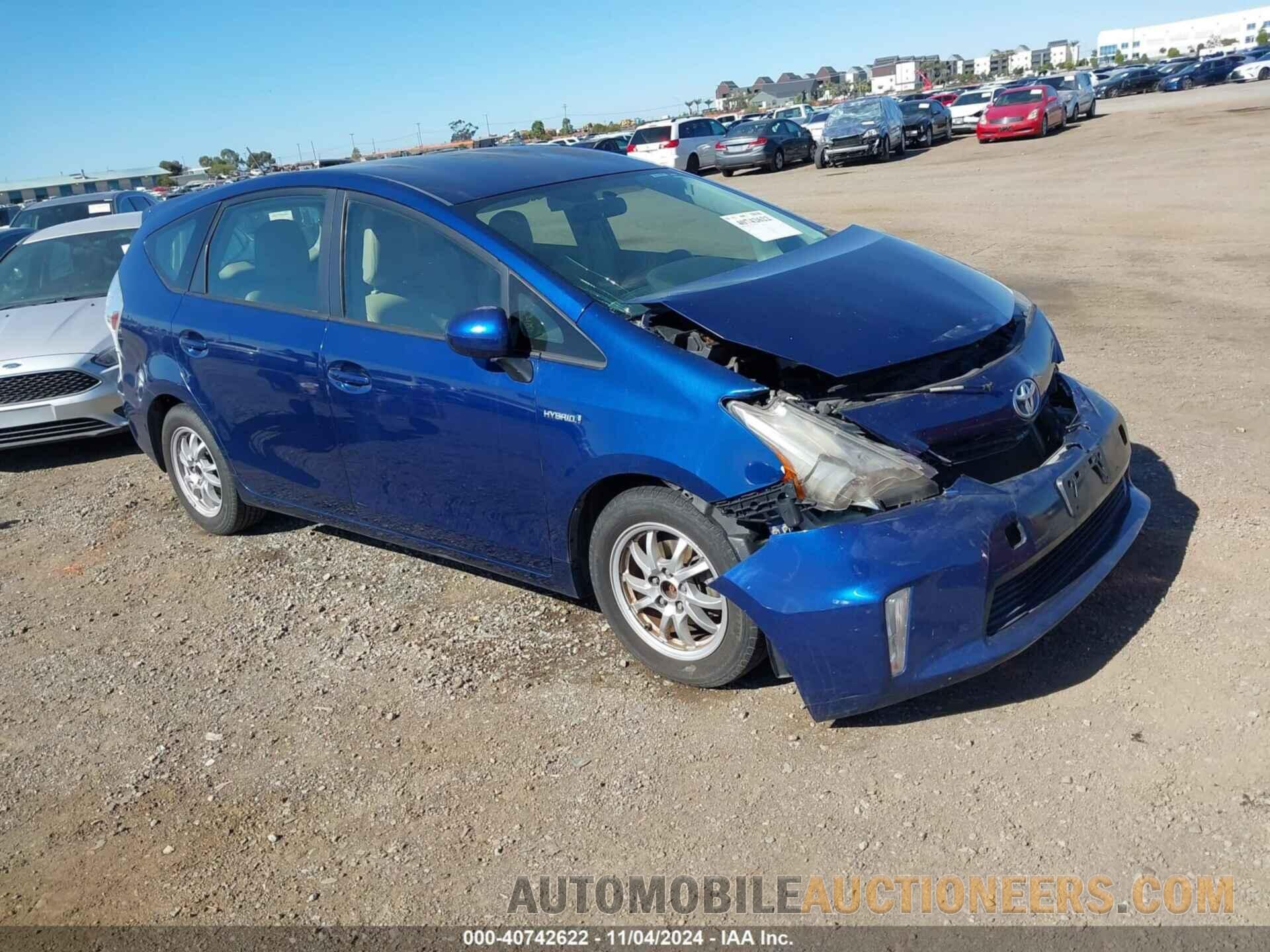 JTDZN3EUXD3213547 TOYOTA PRIUS V 2013