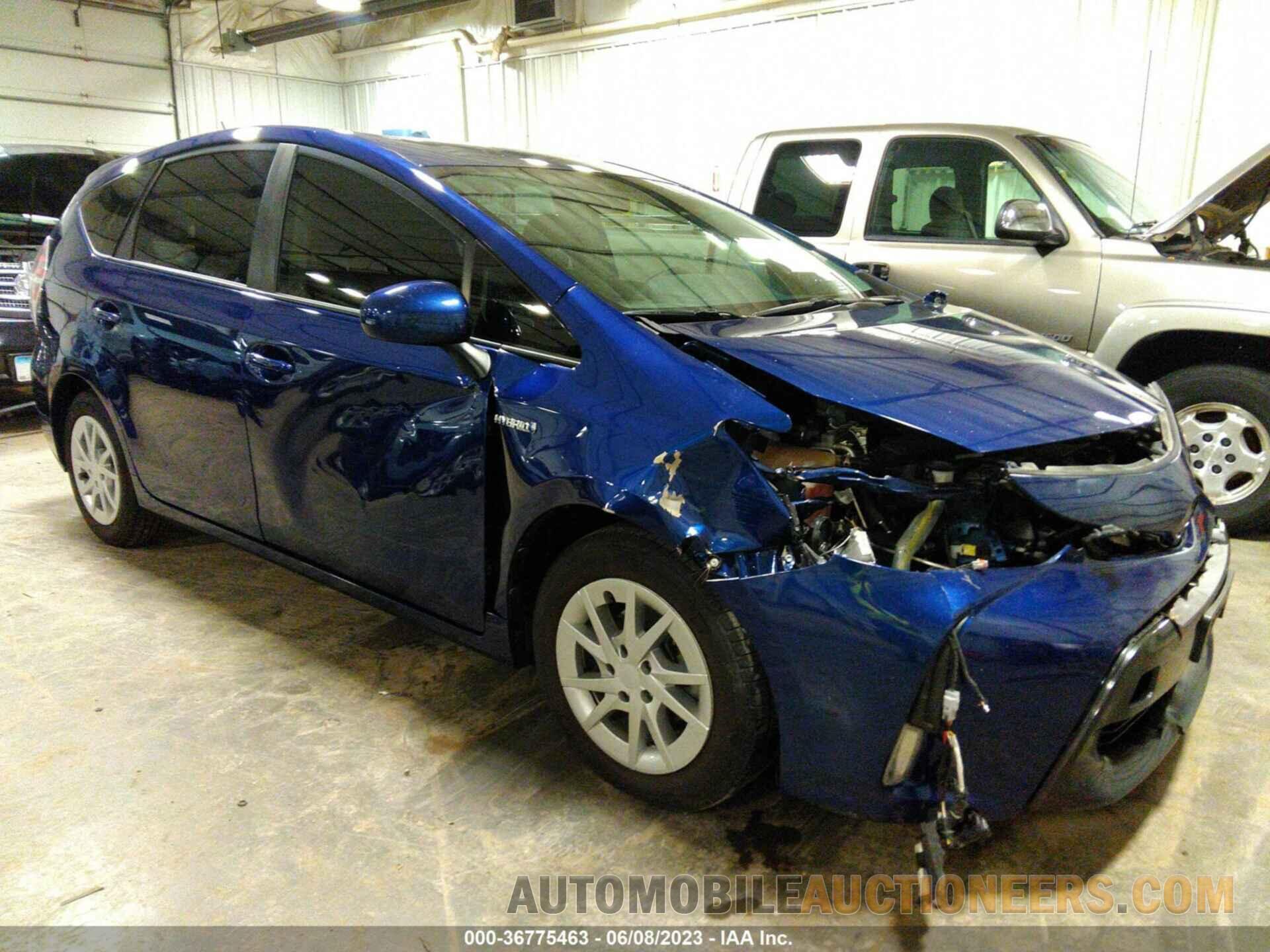 JTDZN3EUXFJ019549 TOYOTA PRIUS V 2015