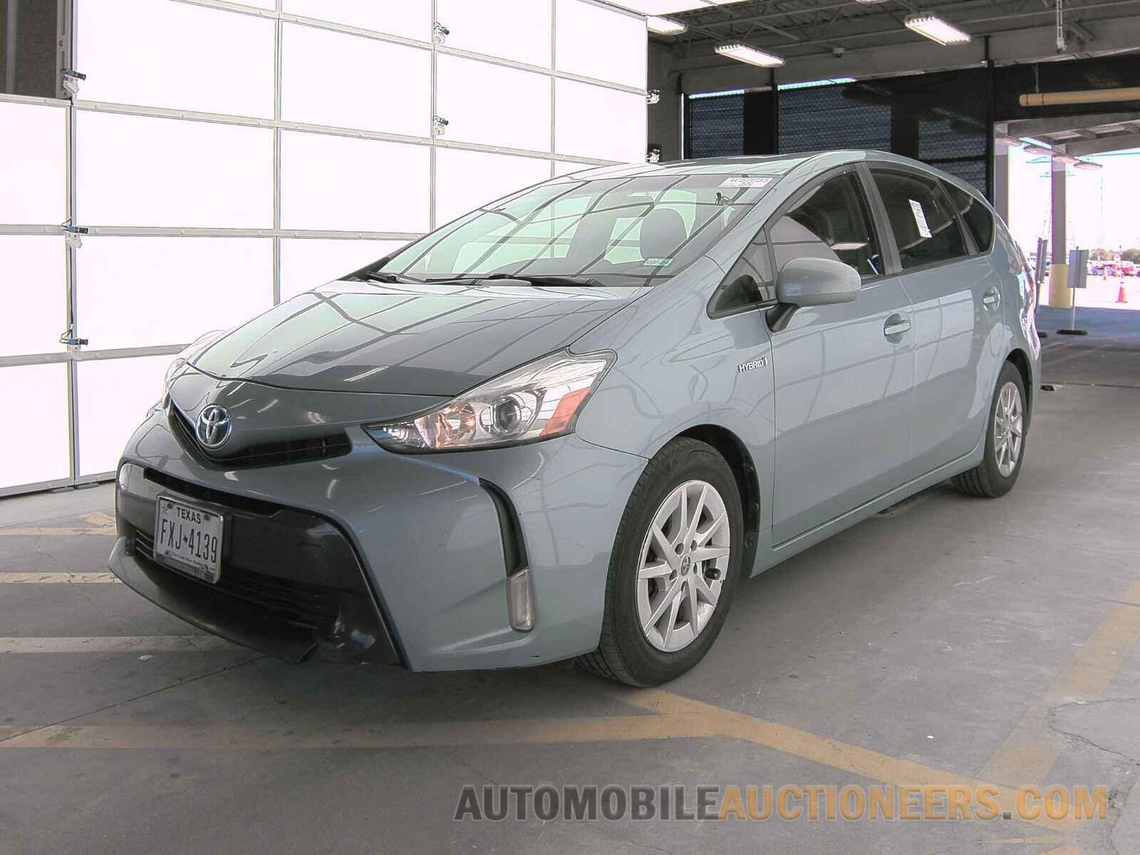 JTDZN3EUXFJ030101 Toyota Prius v 2015