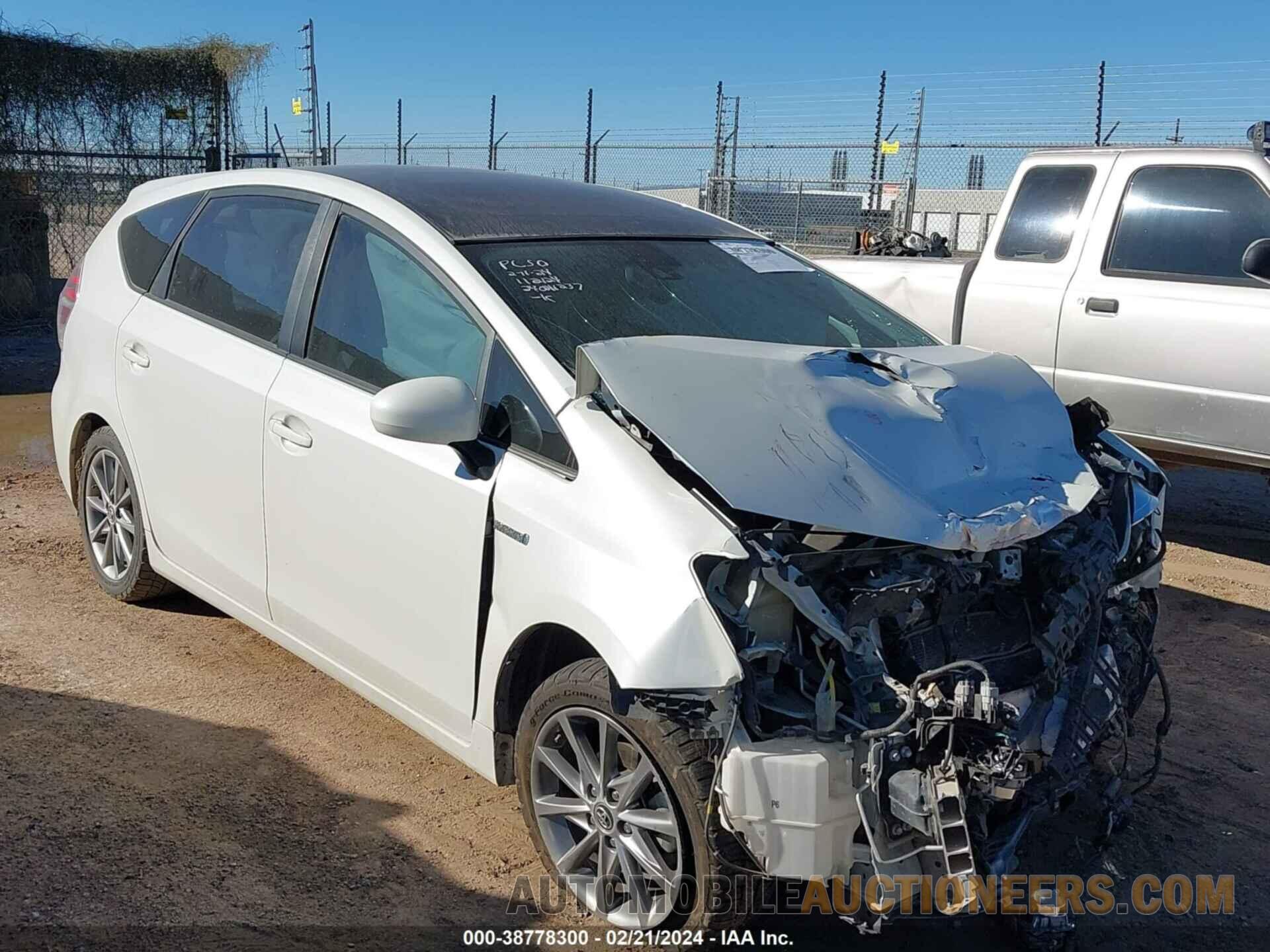 JTDZN3EUXGJ044131 TOYOTA PRIUS V 2016