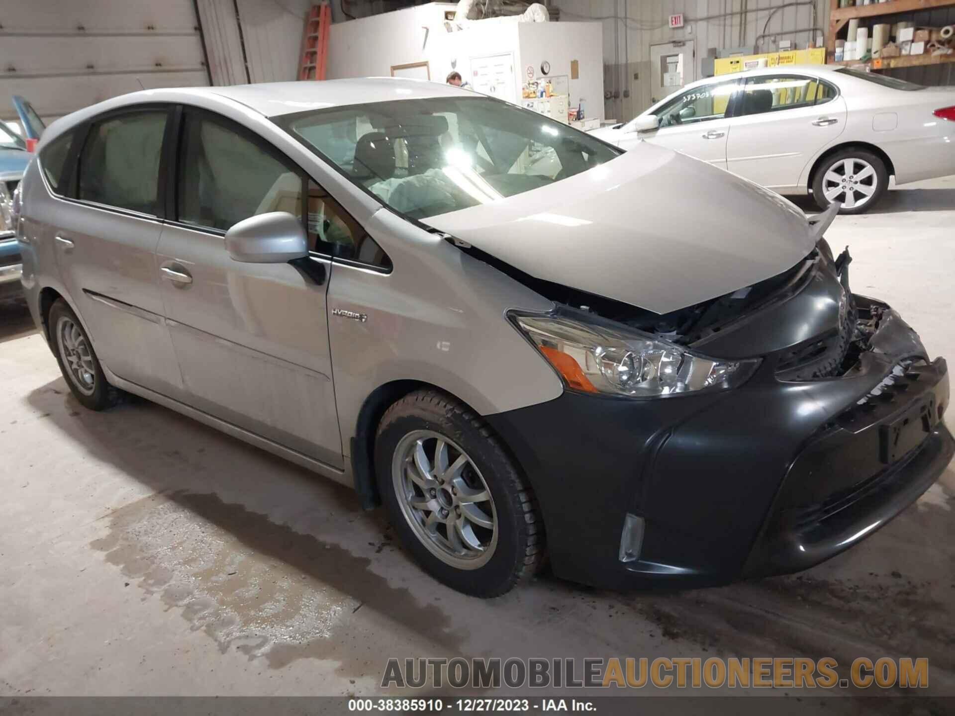 JTDZN3EUXGJ047031 TOYOTA PRIUS V 2016