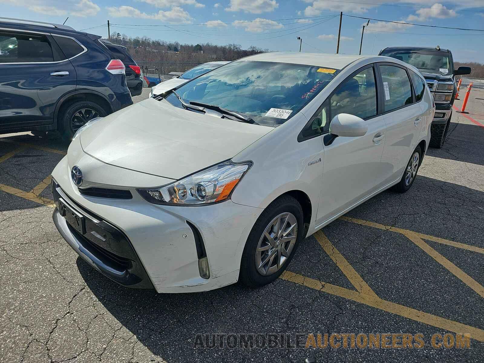 JTDZN3EUXGJ051368 Toyota Prius v 2016