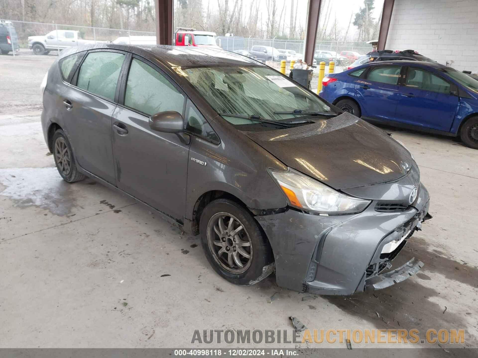 JTDZN3EUXGJ054318 TOYOTA PRIUS V 2016