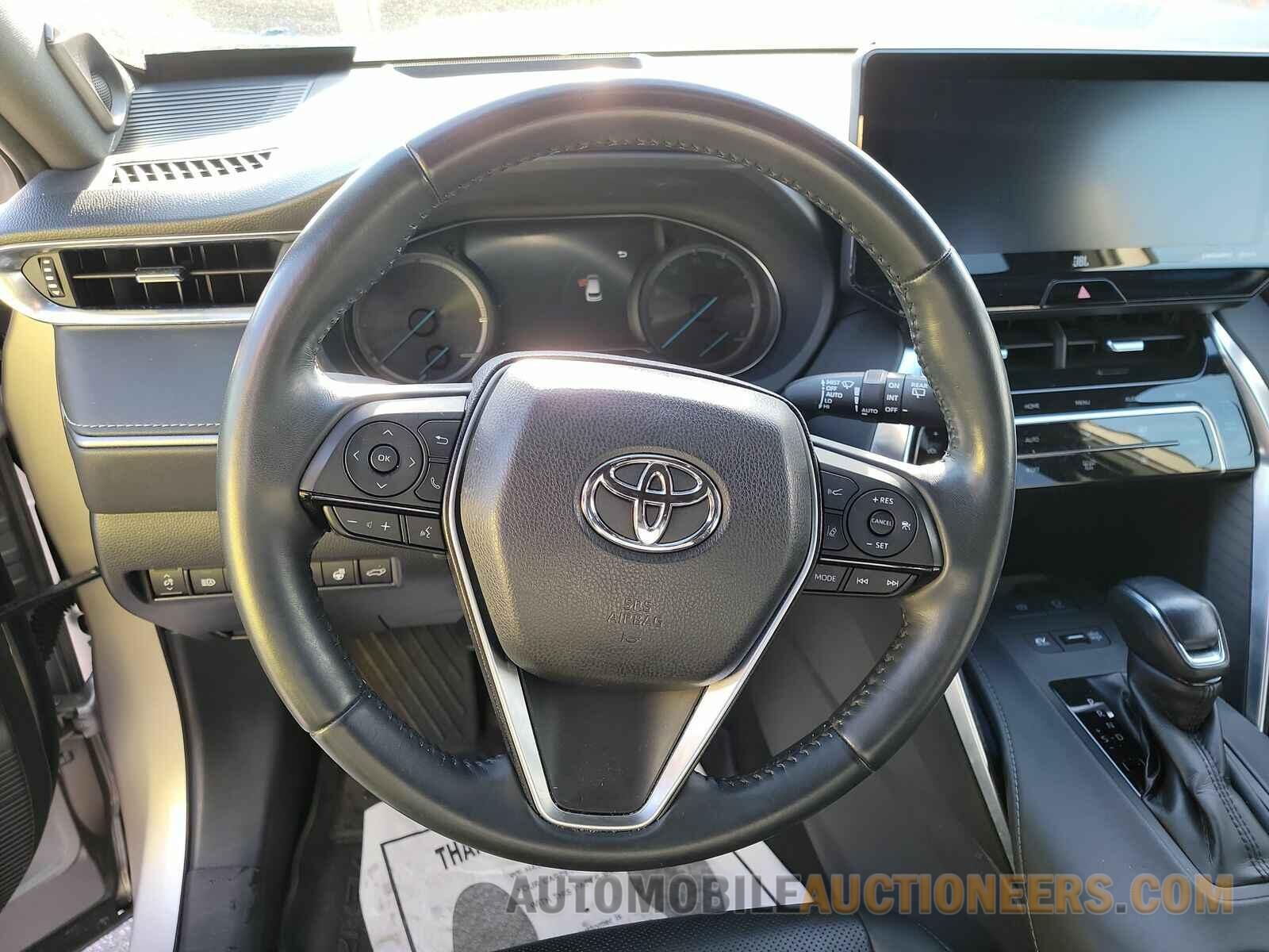 JTEAAAAH0MJ011619 Toyota Venza 2021