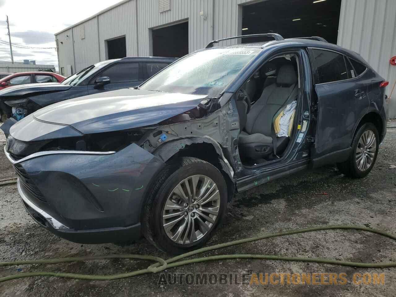 JTEAAAAH0MJ018702 TOYOTA VENZA 2021