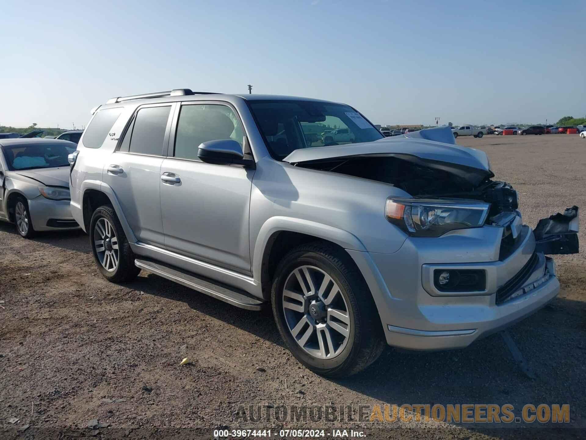 JTEAU5JR6N5267541 TOYOTA 4RUNNER 2022