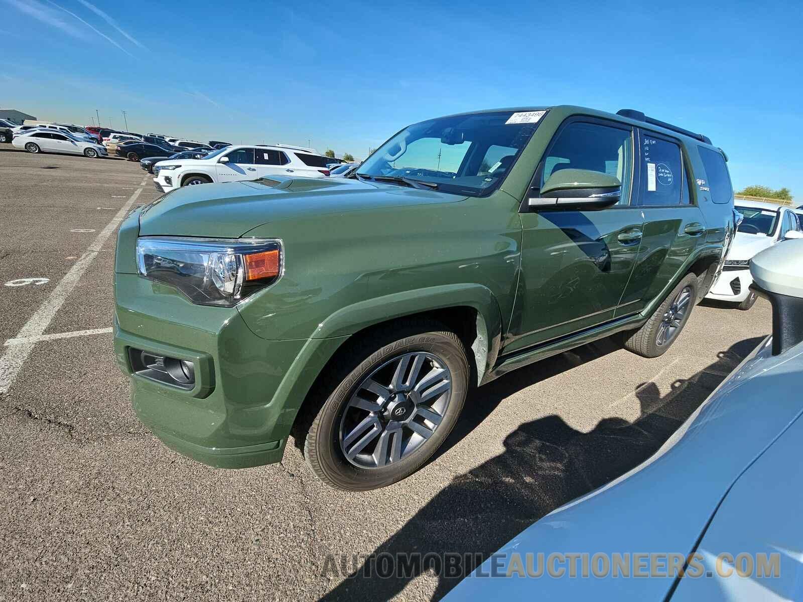 JTEAU5JR8N5267394 Toyota 4Runner 2022